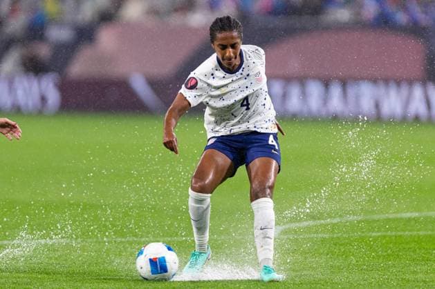 RECORD DATE NOT STATED Concacaf W Gold Cup 2024 Canada 2-2 United States Naomi Girma of USA during the Semifinals match between Canada and United States (USA) as part of the Concacaf Womens Gold Cup 2024, at Snapdragon Stadium on March 06, 2024 in San Diego, California, United States. SAN DIEGO CALIFORNIA UNITED STATES  Copyright: xCarlosxZepedax 20240306222957_CWGC_2024_SF_CAN_USA_GIRMA81