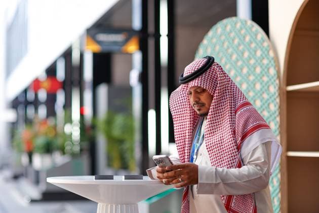 paddock, ambiance, during the Formula 1 STC Saudi Arabian Grand Prix 2024, 2nd round of the 2024 Formula One World Championship, WM, Weltmeisterschaft from March 7 to 9, 2024 on the Jeddah Corniche Circuit, in Jeddah, Saudi Arabia - F1 - SAUDI ARABIAN GRAND PRIX 2024 DPPI Panoramic  240308_R02_SAUDI__LF_1034