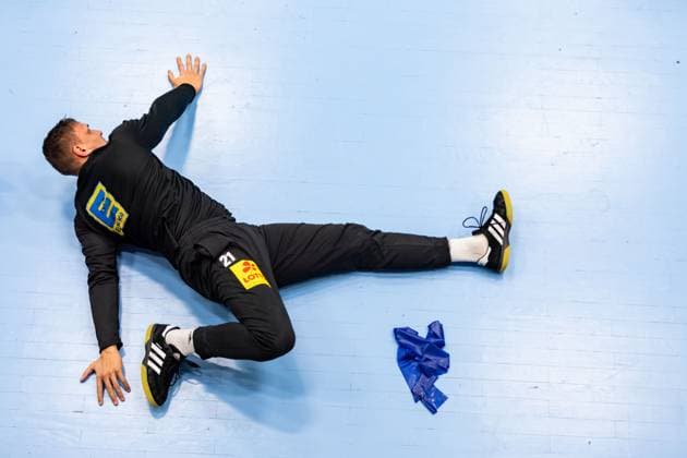 Sport Themen der Woche KW10 Sport Bilder des Tages 08.03.2024, GER, Handball, 1.Bl, Maenner, Saison 23 24, Liqui Moly Handball Bundesliga, 25. Spieltag, ThSV Eisenach - TSV Hannover-Burgdorf Die Recken Quenstedt, Dario (TSV Hannover-Burgdorf) 99817 Eisenach Werner-Assmann-Halle Am Spoerp Thueringen Deutschland *** 08 03 2024, GER, Handball, 1 Bl, Maenner, Saison 23 24, Liqui Moly Handball Bundesliga, 25 Spieltag, ThSV Eisenach TSV Hannover Burgdorf Die Recken Quenstedt, Dario TSV Hannover Burgdorf 99817 Eisenach Werner Assmann Halle Am Spoerp Thueringen Germany