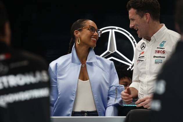 F1 Saudi Arabian Grand Prix 2024 Qualifying Alicia Keys at Mercedes garage before qualifying ahead of the Formula 1 Saudi Arabian Grand Prix at Jeddah Corniche Circuit in Jeddah, Saudi Arabia on March 8, 2024. Jeddah Saudi Arabia  Copyright: xJakubxPorzyckix originalFilename:porzycki-f1saudia240308_npT2s.jpg