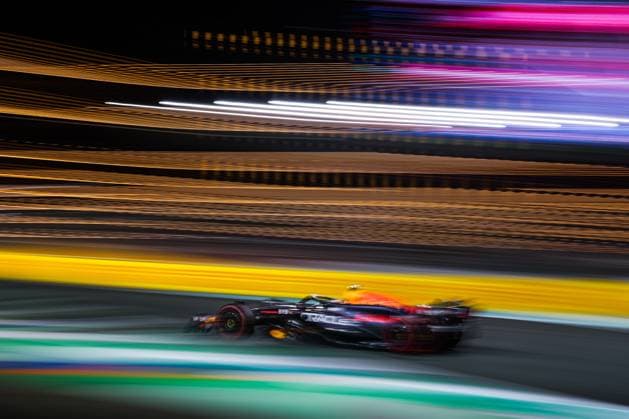 11 PEREZ Sergio (mex), Red Bull Racing RB20, action during the Formula 1 STC Saudi Arabian Grand Prix 2024, 2nd round of the 2024 Formula One World Championship, WM, Weltmeisterschaft from March 7 to 9, 2024 on the Jeddah Corniche Circuit, in Jeddah, Saudi Arabia - F1 - SAUDI ARABIAN GRAND PRIX 2024 DPPI Panoramic  240308_R02_SAUDI_AV3_9553