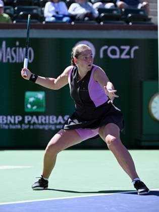 INDIAN WELLS, CA - MARCH 08: Jelena Ostapenko (LAT) waits for the ball during a WTA, Tennis Damen tennis match played on March 8, 2024 during the BNP Paribas Open played at the Indian Wells Tennis Garden in Indian Wells, CA. (Photo by John Cordes Icon Sportswire) TENNIS: MAR 08 BNP Paribas Open EDITORIAL USE ONLY Icon506240308011