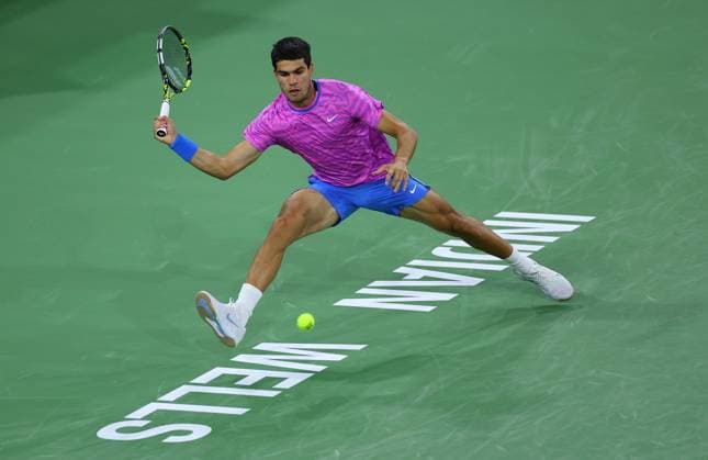 Carlos Alcaraz of Spain in action BNP Paribas Open, Tennis, Day 3, Indian Wells Tennis Garden, California, USA - 08 Mar 2024  Copyright: xEllaxLing Shutterstockx 14381608cu