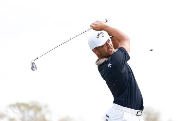ORLANDO, FL - MARCH 08: PGA, Golf Herren golfer Xander Schauffele hits his tee shot on the 14th hole during the Arnold Palmer Invitational presented by MasterCard at the Arnold Palmer s Bay Hill Club & Lodge on March 8, 2024, in Orlando, Florida. (Photo by Brian Spurlock Icon Sportswire) GOLF: MAR 08 PGA Arnold Palmer Invitational presented by Mastercard EDITORIAL USE ONLY Icon24030865