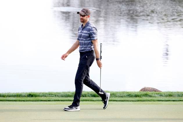 ORLANDO, FL - MARCH 08: PGA, Golf Herren golfer Patrick Rodgers putts on the 18th hole during the Arnold Palmer Invitational presented by MasterCard at the Arnold Palmer s Bay Hill Club & Lodge on March 8, 2024, in Orlando, Florida. (Photo by Brian Spurlock Icon Sportswire) GOLF: MAR 08 PGA Arnold Palmer Invitational presented by Mastercard EDITORIAL USE ONLY Icon240308134