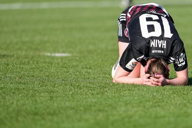 Vanessa Haim FCN, 19 , player, player of 1 FC Nürnberg, looking disappointed, disappointment, frustration, disappointed, pessimistic, action, action scene, 09 03 2024, Sinsheim Hoffenheim Germany , Football, Google Pixel Women Bundesliga, TSG 1899 Hoffenheim 1 FC Nürnberg, DFB DFL REGULATIONS PROHIBIT ANY USE OF PHOTOGRAPHS AS IMAGE SEQUENCES AND OR QUASI VIDEO xozx