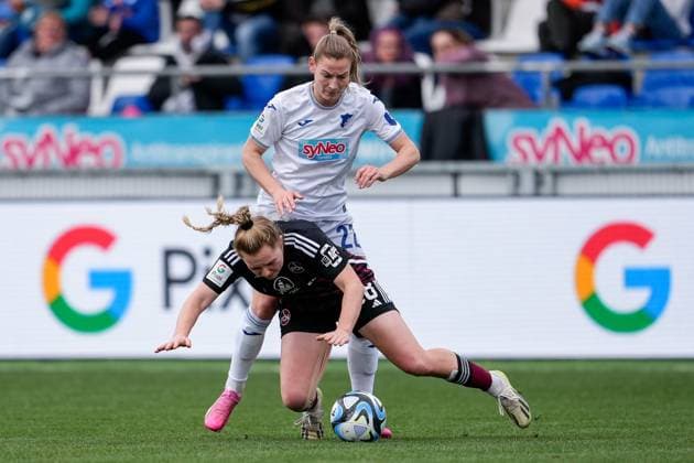 v li Sarai Linder TSG, 22 , Madeleine Steck FCN, 28 , duel, duel, tackle, tackling, dynamics, action, action, 09 03 2024, Sinsheim Hoffenheim Germany , Football, Google Pixel Women Bundesliga, TSG 1899 Hoffenheim 1 FC Nürnberg, DFB DFL REGULATIONS PROHIBIT ANY USE OF PHOTOGRAPHS AS IMAGE SEQUENCES AND OR QUASI VIDEO xozx