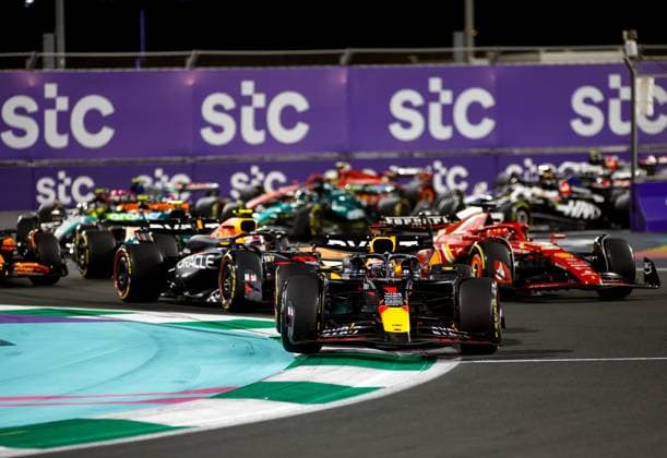 Start, 1 Max Verstappen NLD, Oracle Red Bull Racing , 11 Sergio Perez MEX, Oracle Red Bull Racing , 16 Charles Leclerc MCO, Scuderia Ferrari , F1 Grand Prix of Saudi Arabia at Jeddah Corniche Circuit on March 9, 2024 in Jeddah, Saudi Arabia Photo by HOCH ZWEI Jeddah Saudi Arabia