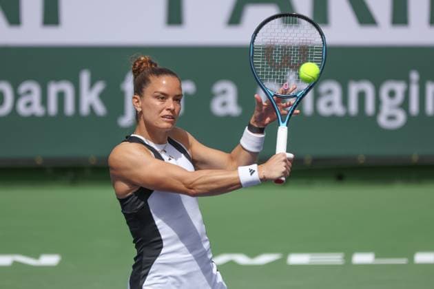 INDIAN WELLS, CA - MARCH 09: Maria Sakkari (GRE) hits a volley during the BNP Paribas Open on March 9, 2024 at Indian Wells Tennis Garden in Indian Wells, CA. (Photo by George Walker Icon Sportswire) TENNIS: MAR 09 BNP Paribas Open EDITORIAL USE ONLY Icon240309033