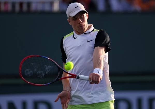 Denis Shapovalov of Canada in action BNP Paribas Open, Tennis, Day 4, Indian Wells Tennis Garden, California, USA - 09 Mar 2024  Copyright: xEllaxLing Shutterstockx 14381609cv