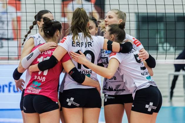 Team circle, Team circle, Speech, Motivation, 09 03 2024, Erfurt Germany , Volleyball, 2 Bundesliga Women Pro, Schwarz Weiss Erfurt Allbau Volleys Essen xprx