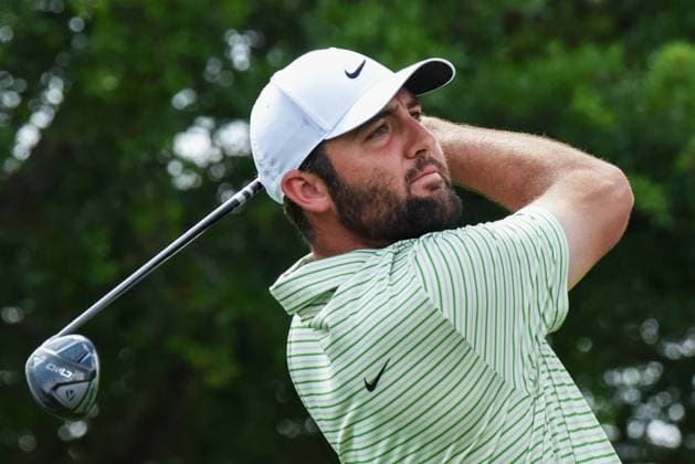 Arnold Palmer Invitaional - Third Round in Orlando, US - 09 Mar 2024 Scottie Scheffler of the United States hits his tee shot on the first hole during the third round of the Arnold Palmer Invitational presented by Mastercard at Arnold Palmer Bay Hill Golf Course in Orlando. Orlando United States Copyright: xPaulxHennessyx xSOPAxImagesx 03092024_PHH_API_11
