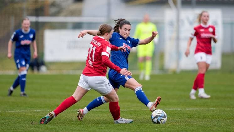 v li Paula Reimann FSV, 21 , Janna Grimm TSG II, 5 , duel, duel, tackle, tackling, dynamics, action, action, 10 03 2024, Sankt Leon Rot Germany , Football, 2 Women Bundesliga, TSG 1899 Hoffenheim II U20 FSV Gütersloh 2009, DFB DFL REGULATIONS PROHIBIT ANY USE OF PHOTOGRAPHS AS IMAGE SEQUENCES AND OR QUASI VIDEO xozx