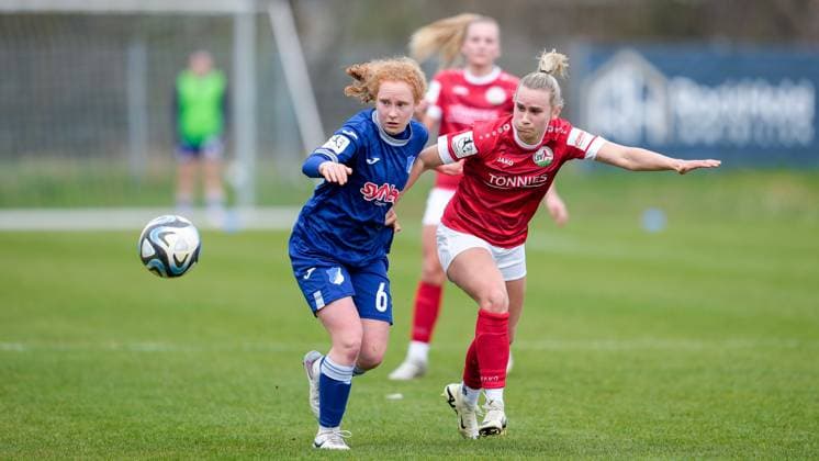 v li Milena Röder TSG II, 6 , Linda Preuß Preuss, FSV, 25 , duel, duel, tackle, tackling, dynamics, action, action, 10 03 2024, Sankt Leon Rot Germany , Football, 2 Women Bundesliga, TSG 1899 Hoffenheim II U20 FSV Gütersloh 2009, DFB DFL REGULATIONS PROHIBIT ANY USE OF PHOTOGRAPHS AS IMAGE SEQUENCES AND OR QUASI VIDEO xozx