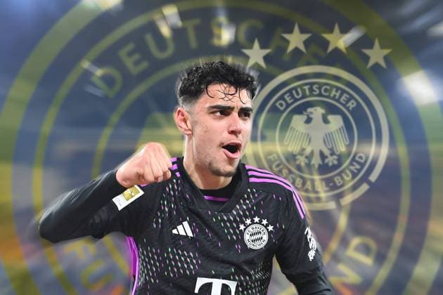 PHOTOMONTAGE Fans and experts call for Aleksandar PAVLOVIC Bayern Muenchen to be nominated for the national team for the upcoming international matches ARCHIVE PHOTO Football 1 Bundesliga Season 2023 2024, 24 Matchday, Matchday24, SC Freiburg FC Bayern Muenchen 2 2 on 01 03 2024 , EUROPA PARK STADION