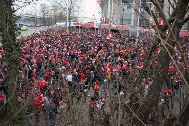 10 03 2024, xmohx, Fußball 2 Bundesliga, 1 FC Kaiserslautern VfL Osnabrück emspor, v l Fritz Walter Stadion Betzenberg Westkurve von außen DFL DFB REGULATIONS PROHIBIT ANY USE OF PHOTOGRAPHS as IMAGE SEQUENCES and or QUASI VIDEO Kaiserslautern