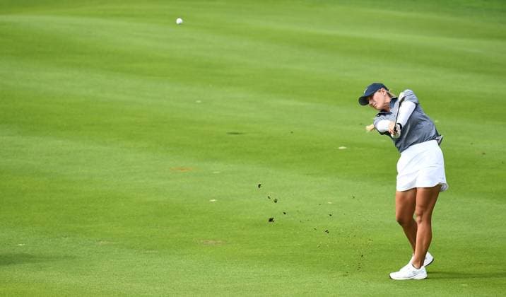 (240310) -- LINGSHUI, March 10, 2024 -- Bailey Tardy of the United States plays a shot during the final round of the Blue Bay LPGA, Golf Damen golf tournament in Lingshui, south China s Hainan Province, March 10, 2024. ) (SP)CHINA-HAINAN-LINGSHUI-GOLF-BLUE BAY LPGA (CN) YangxGuanyu 