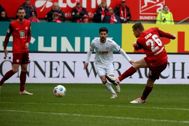 10 03 2024, xmohx, Fussball 2 Bundesliga, 1 FC Kaiserslautern VfL Osnabrück emspor, v l Fliip Kaloc 1 FC Kaiserslautern DFL DFB REGULATIONS PROHIBIT ANY USE OF PHOTOGRAPHS as IMAGE SEQUENCES and or QUASI VIDEO Kaiserslautern