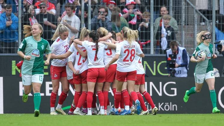 from left players of 1 FC Köln with goal celebration, cheering, jubilant, optimistic, game scene, highlight, joy about the goal to 1 0, THE DFB GUIDELINES PROHIBIT ANY USE OF PHOTOGRAPHS AS IMAGE SEQUENCES AND OR QUASI VIDEO DFB REGULATIONS PROHIBIT ANY USE OF PHOTOGRAPHS AS IMAGE SEQUENCES AND OR QUASI VIDEO , 10 03 2024, Cologne Germany , Football, Google Pixel Women Bundesliga, 1 FC Köln SV Werder Bremen xobx