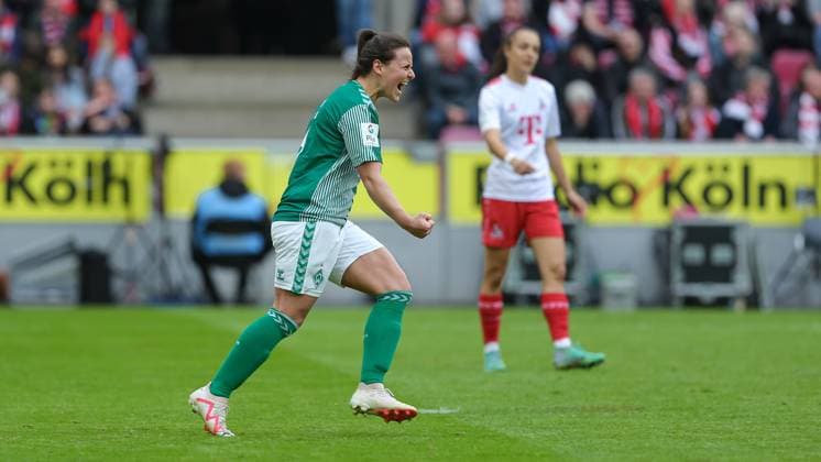 from left goal scorer Jasmin Sehan SV Werder Bremen, 15 with goal celebration, cheering, jubilant, optimistic, game scene, highlight, joy about the goal for the 1 1, THE DFB REGULATIONS PROHIBIT ANY USE OF PHOTOGRAPHS AS IMAGE SEQUENCES AND OR QUASI VIDEO , 10 03 2024, Cologne Germany , Football, Google Pixel Womens Bundesliga, 1 FC Köln SV Werder Bremen xobx