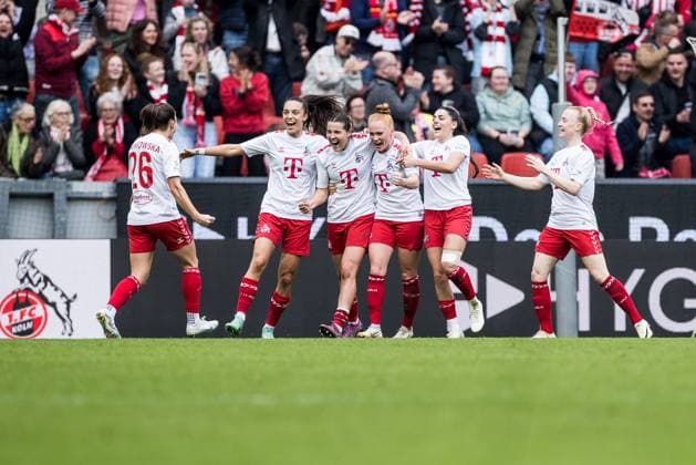 GOOGLE PIXEL Womens Bundesliga 1 FC Köln SV Werder Bremen 10 03 2024 Cheering for 2 1 by Carlotta Wamser 1 FC Köln, 30 GOOGLE PIXEL Womens Bundesliga 1 FC Köln SV Werder Bremen, Cologne, RheinEnergieStadion on 10 03 2024 DFB REGULATIONS PROHIBIT ANY USE OF PHOTOGRAPHS AS IMAGE SEQUENCES AND OR QUASI VIDEO Copyright: xBEAUTIFULxSPORTS Wunderlx