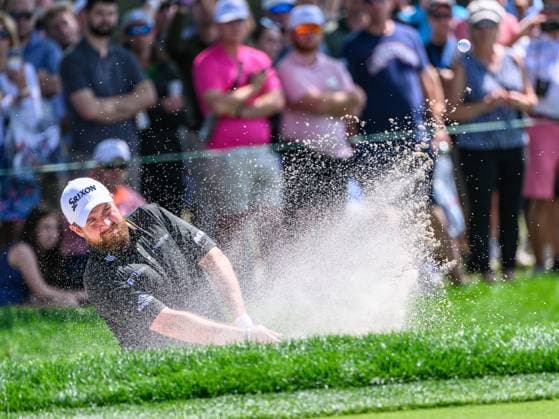 March 10, 2024: Shane Lowry of Ireland hits out of. The green side bunker on 1 during final round of the Arnold Palmer Invitational presented by Mastercard held at Arnold Palmer s Bay Hill Club & Lodge in Orlando, FL. Romeo T Guzman CSM. Orlando USA - ZUMAcg2_ 20240310_faf_cg2_024 Copyright: xRomeoxGuzmanx