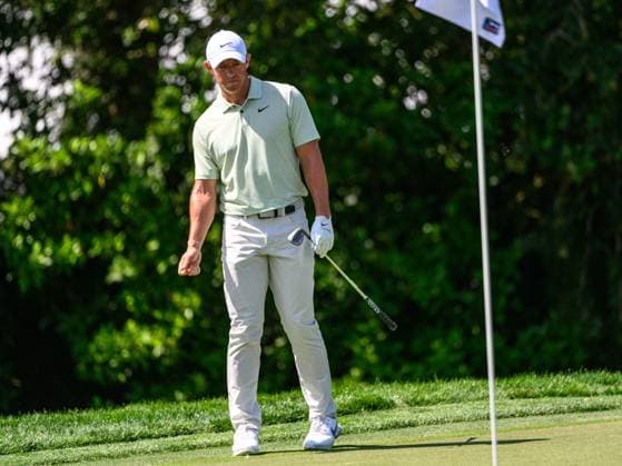 March 10, 2024: Rory Mcllroy of Northern Ireland looks over his bunker shot on 1 green during final round of the Arnold Palmer Invitational presented by Mastercard held at Arnold Palmer s Bay Hill Club & Lodge in Orlando, FL. Romeo T Guzman CSM. Orlando USA - ZUMAcg2_ 20240310_faf_cg2_036 Copyright: xRomeoxGuzmanx