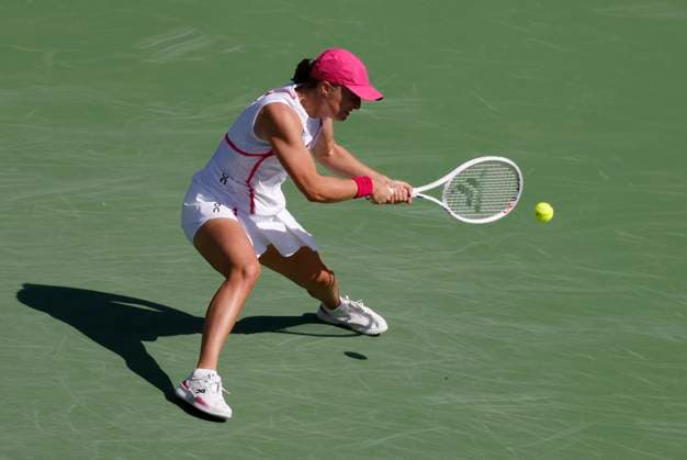 March 10, 2024 Iga Swiatek of Poland returns a shot against Linda Noskova of the Czech Republic during the BNP Paribas Open in Indian Wells, CA. CSM Indian Wells United States of America - ZUMAc04_ 20240310_zma_c04_095 Copyright: xCharlesxBausx