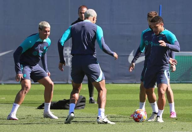 FC Barcelona, Barca Training Session And press conference, PK, Pressekonferenz - UEFA Champions League 2023 24 Marc Guiu and Vitor Roque are participating in the training session before the UEFA Champions League match against SSC Napoli in Barcelona, Spain, on March 11, 2024. Barcelona Barcelona Spain  Copyright: xUrbanandsportx originalFilename:urbanandsport-fcbarcel240311_npurH.jpg