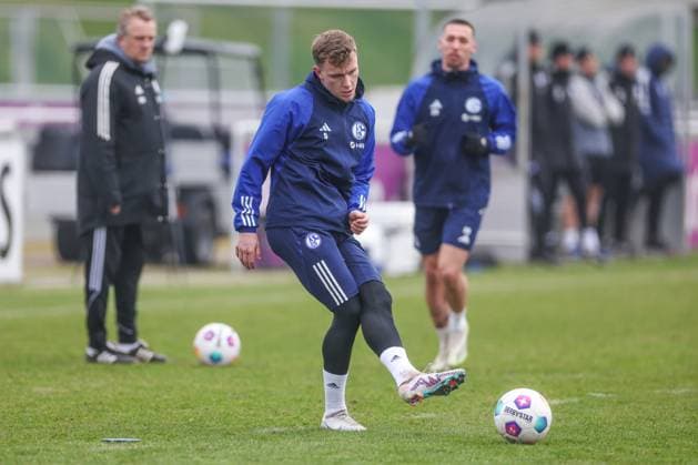 12 03 2024, Football, Season 2023 2024, 2 Bundesliga, Training FC Schalke 04, Derry John Murkin FC Schalke 04 Gelsenkirchen Veltins Arena NRW Germany xRHR PHOTO TRx Copyright: TimxRehbein RHR-FOTOx RHR-FOTO TR