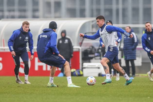 12 03 2024, Football, Season 2023 2024, 2 Bundesliga, Training FC Schalke 04, Niklas Castelle FC Schalke 04 Gelsenkirchen Veltins Arena NRW Germany xRHR PHOTO TRx Copyright: TimxRehbein RHR-FOTOx RHR-FOTO TR