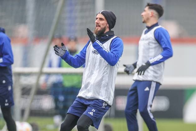 12 03 2024, Football, Season 2023 2024, 2 Bundesliga, Training FC Schalke 04, Dominick Drexler FC Schalke 04 Gelsenkirchen Veltins Arena NRW Germany xRHR PHOTO TRx Copyright: TimxRehbein RHR-FOTOx RHR-FOTO TR