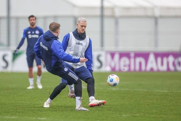 12 03 2024, Football, Season 2023 2024, 2 Bundesliga, Training FC Schalke 04, Timo Baumgartl FC Schalke 04 Gelsenkirchen Veltins Arena NRW Germany xRHR PHOTO TRx Copyright: TimxRehbein RHR-FOTOx RHR-FOTO TR