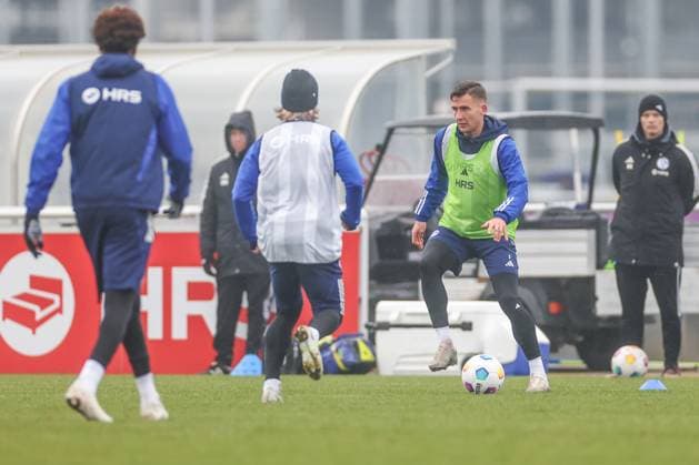12 03 2024, Football, Season 2023 2024, 2 Bundesliga, Training FC Schalke 04, Paul Seguin FC Schalke 04 Gelsenkirchen Veltins Arena NRW Germany xRHR PHOTO TRx Copyright: TimxRehbein RHR-FOTOx RHR-FOTO TR