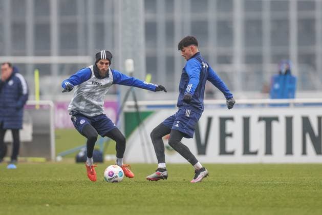 12 03 2024, Football, Season 2023 2024, 2 Bundesliga, Training FC Schalke 04, f l Dominick Drexler FC Schalke 04 , Yusuf Kabadayi FC Schalke 04 Gelsenkirchen Veltins Arena NRW Germany xRHR PHOTO TRx Copyright: TimxRehbein RHR-FOTOx RHR-FOTO TR
