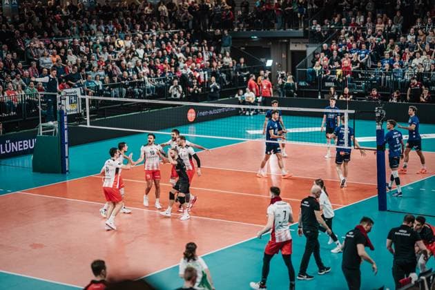 Volleyball Men Season 2023 2024 CEV Volleyball Cup 2024 Final SVG Lüneburg GER vs Asseco Resovia Rzeszow POL 12 03 2024 Asseco Resovia Rzeszow celebrates after winning the second set Lüneburg LKH Arena Niedersachsen Germany