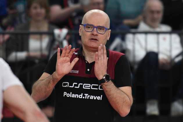 GER CEV Cup SVG Lueneburg vs Asseco Resovia Rzeszow 12 03 2024, LKH Arena, Lueneburg, GER CEV Cup, SVG Lueneburg GER vs Asseco Resovia Rzeszow POL , in the picture coach Giampaolo Medei Resovia nordphotoxGmbH xWitke nph00002