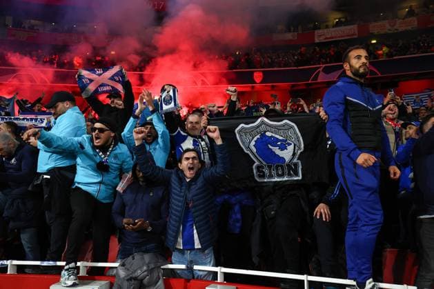 Arsenal gegen Porto 12. März 2024, London UEFA Champions™s League, Achtelfinale, Rückspiel Arsenal gegen Porto Porto Fans Foto Charlotte Wilson Abseits London UK  Copyright: xCharlottexWilsonx xOffsidexOffside