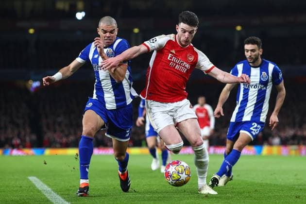 Arsenal gegen Porto 12. März 2024, London UEFA Champions™s League, Achtelfinale, Rückspiel Arsenal gegen Porto Pepe von Porto und Declan Rice von Arsenal Foto Charlotte Wilson Abseits London UK  Copyright: xCharlottexWilsonx xOffsidexOffside