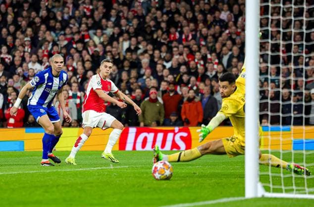 Arsenal v FC Porto Champions League 12 03 2024. Round of 16 Goal 1-0 Leandro Trossard (19) of Arsenal scores a goal during the Champions League match between Arsenal and FC Porto at the Emirates Stadium, London, England on 12 March 2024. Editorial use only , Copyright: xNigelxKeenex PSI-19227-0015