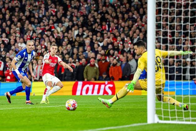 Arsenal v FC Porto Champions League 12 03 2024. Round of 16 Goal 1-0 Leandro Trossard (19) of Arsenal scores a goal during the Champions League match between Arsenal and FC Porto at the Emirates Stadium, London, England on 12 March 2024. Editorial use only , Copyright: xNigelxKeenex PSI-19227-0016