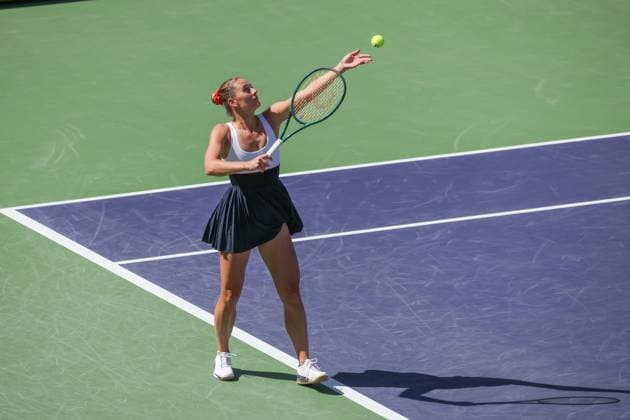 INDIAN WELLS, CA - MARCH 12: Marta Kostyuk (UKR) serves during the BNP Paribas Open on March 12, 2024 at Indian Wells Tennis Garden in Indian Wells, CA. (Photo by George Walker Icon Sportswire) TENNIS: MAR 12 BNP Paribas Open EDITORIAL USE ONLY Icon240312057
