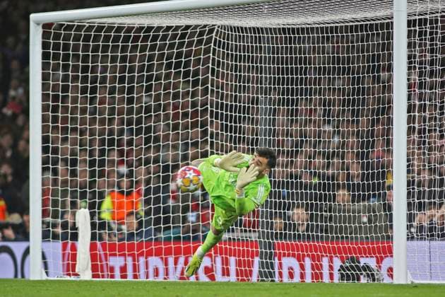London, March 12th 2024: Goalkeeper David Raya of Arsenal saves the second and winning penalty during the UEFA Champions League round of 16 second leg match between Arsenal and FC Porto at The Emirates Stadium, London, England. (Pedro Soares SPP) Copyright: xPedroxSoaresx xSPPx spp-en-PeSoSp-pedrosoares120324-097