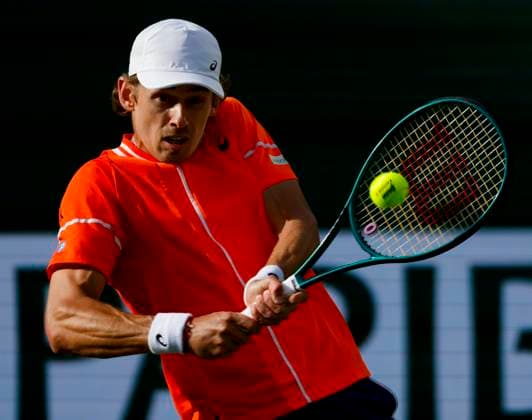 March 12, 2024 Alex De Minaur of Australia returns a shot against Alexander Zverev of Germany during the BNP Paribas Open in Indian Wells, CA. CSM Indian Wells United States of America - ZUMAc04_ 20240312_zma_c04_202 Copyright: xCharlesxBausx