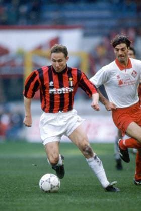 JEAN PIERRE PAPIN, Milan, Serie A, 1993-94, Milan vs Piacenza 2-0 , 23-01-1994, Azione, Action, Contrasto SERIE A 1993-94 MILAN-PIACENZA 2-0