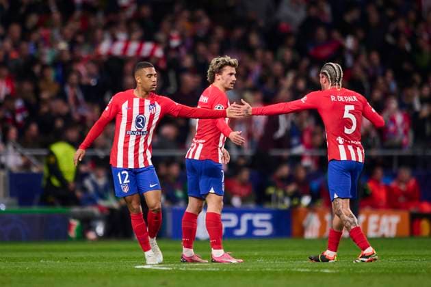 UEFA Champions League, Atletico de Madrid v FC Internazionale Milan MADRID, SPAIN - MARCH 13: Antoine Griezmann Centre-Forward of Atletico de Madrid celebrates after scoring his team s first goal during the UEFA Champions League 2023 24 round of 16 second leg match between Atletico de Madrid and FC Internazionale Milan at Civitas Metropolitano Stadium on March 13, 2024 in Madrid, Spain. (Photo By Francisco Macia Photo Players Images) Madrid Civitas Metropolitano Madrid Spain Copyright: xFranciscoxMacia PhotoxPlayersxImagesx