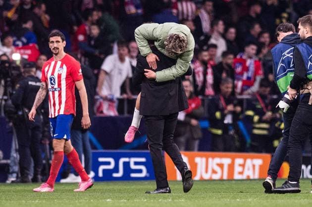 UEFA Champions League Round of 16 second leg match Atletico Madrid vs FC Inter played at Civitas Metropolitano Stadium in Madrid, SPAIN - 13 03 2024 Simeone and Griezman celebrate win the match 900 Cordon Press  900 CordonxPress LOF - UEFA Champions League Atletico de Madrid vs Inter