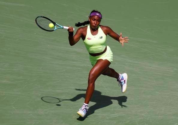 March 13, 2024 Coco Gauff returns a shot against Elise Mertens of Belgium during the BNP Paribas Open in Indian Wells, CA. CSM Indian Wells United States of America - ZUMAc04_ 20240313_zma_c04_105 Copyright: xCharlesxBausx