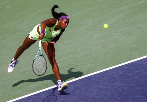 Tennis 2024: BNP Paribas Open MAR 13 March 13, 2024 Coco Gauff serves against Elise Mertens of Belgium during the BNP Paribas Open in Indian Wells, CA. Charles Baus CSM (Credit Image: Â Charles Baus Cal Media) Indian Wells Ca United States of America EDITORIAL USE ONLY Copyright: xx ZUMA-20240313_zma_c04_114.jpg CharlesxBausx csmphotothree241786