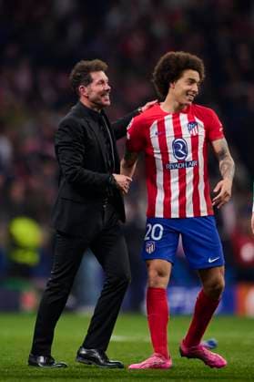 UEFA Champions League, Atletico de Madrid v FC Internazionale Milan MADRID, SPAIN - MARCH 13: Diego Pablo Simeone Head Coach of Atletico de Madrid and Axel Witsel Centre-Back of Atletico de Madrid celebrate following the team s victory in the penalty shoot out during the UEFA Champions League 2023 24 round of 16 second leg match between Atletico de Madrid and FC Internazionale Milan at Civitas Metropolitano Stadium on March 13, 2024 in Madrid, Spain. (Photo By Francisco Macia Photo Players Images) Madrid Civitas Metropolitano Madrid Spain Copyright: xFranciscoxMacia PhotoxPlayersxImagesx